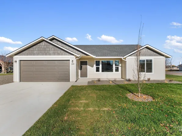 103 Rose Petal Ct, Wilder, ID 83676