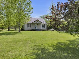 12784 Versailles Rd, Rockvale, TN 37153