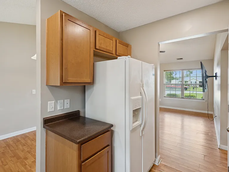 123 Knotty Pine Cir — Photo 13