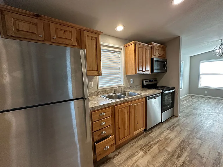 223 SE 8th St #A & B — Photo 7