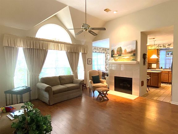 5th image of 951 Gold Mesa Ct