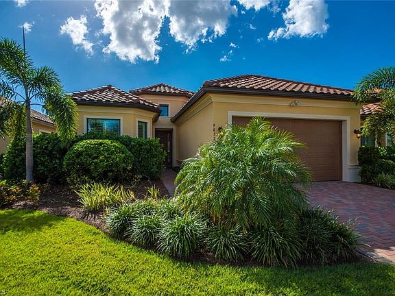 3rd image of 9057 Isla Bella Cir