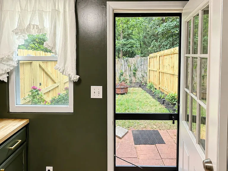5447 Alpine Ln — Photo 9