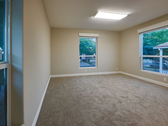 4th image of 87 W Red Hills Pkwy #87