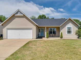 34 Dunmore Cir, O'Fallon, MO 63368