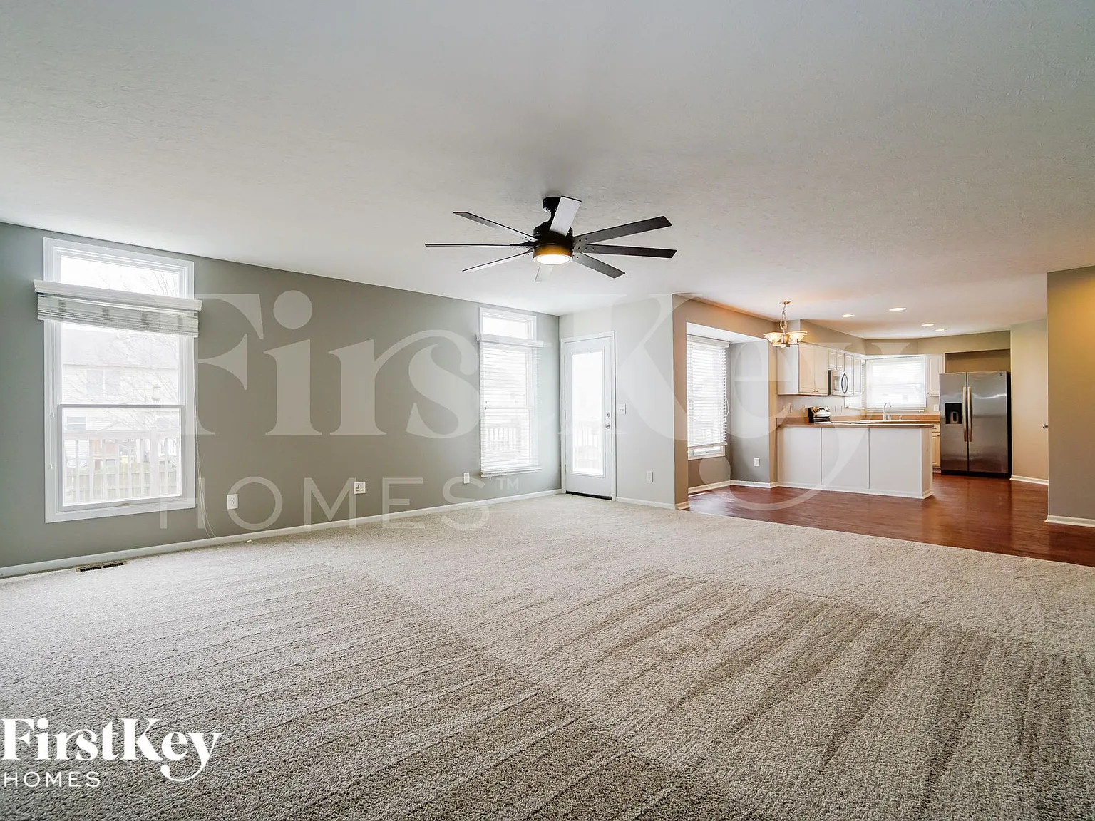 3 bed, 2.5 bath, 1859 sqft, $2,435 — Photo 3