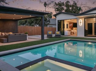 5709 Burnet Ave, Van Nuys, CA 91411