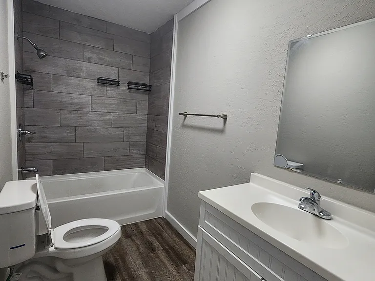 1501 Autumn Ave — Photo 7