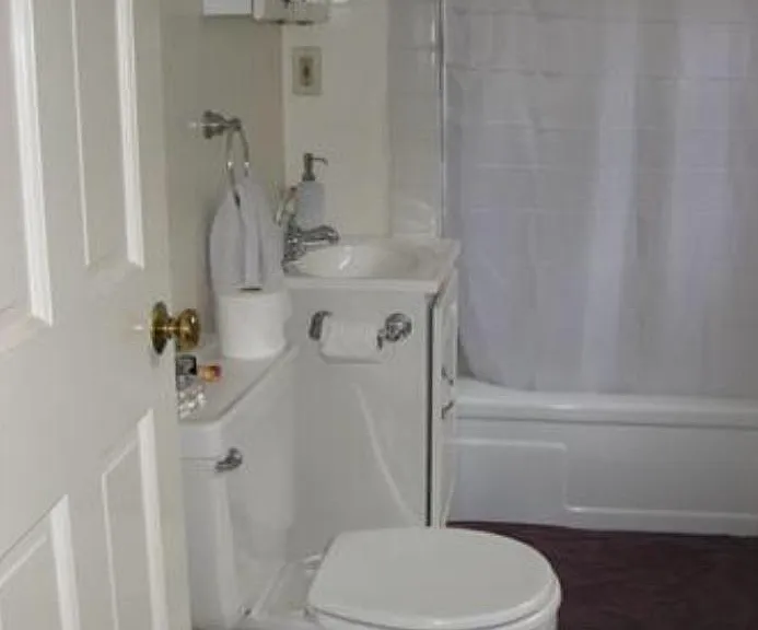 45 Green St #1 — Photo 7