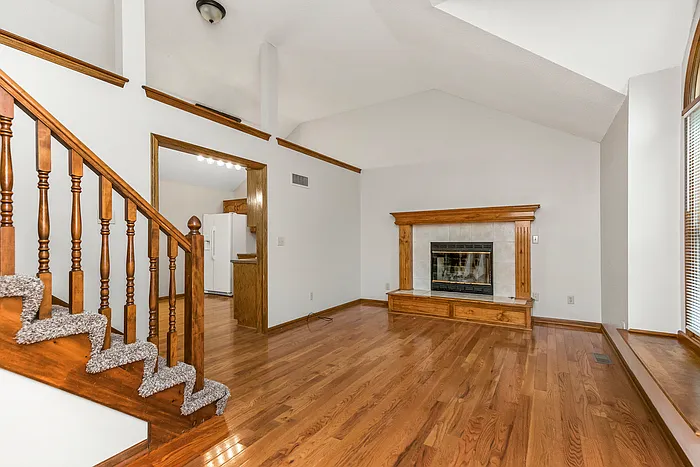 3 bed, 2.5 bath, 1538 sqft, $1,995 — Photo 2
