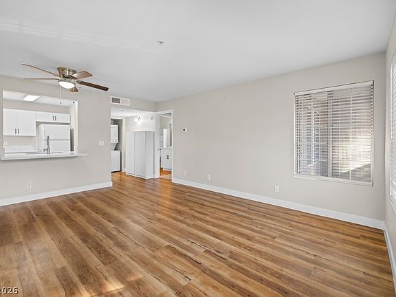 3rd image of 2130 Sealion Dr Unit 207