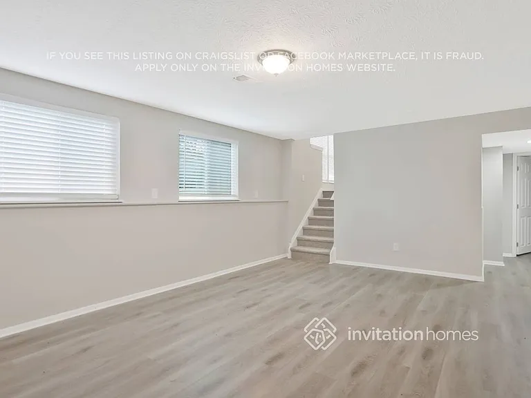 1217 Muirfield Dr — Photo 7