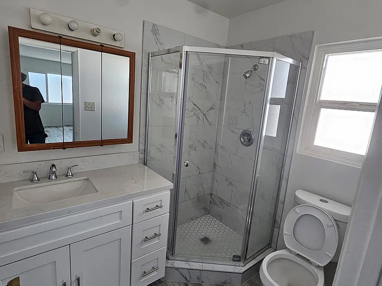409 E Cedar Ave — Photo 12