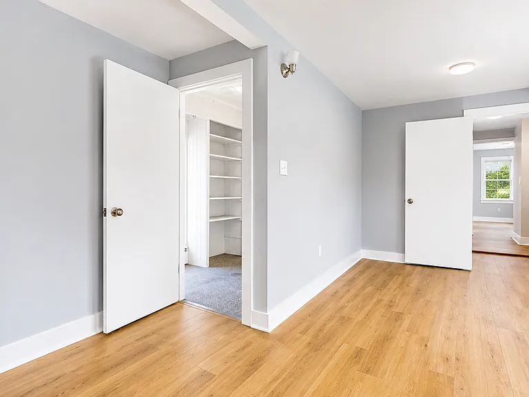 832 Washington St #4 — Photo 21