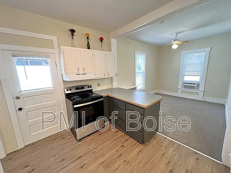 317 E Bannock St #2 — Photo 2