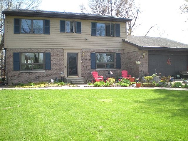 1st image of 3321 Calumet Ave