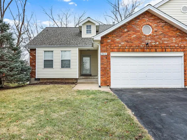 13016 King Arthur Ln, Saint Louis, MO 63146