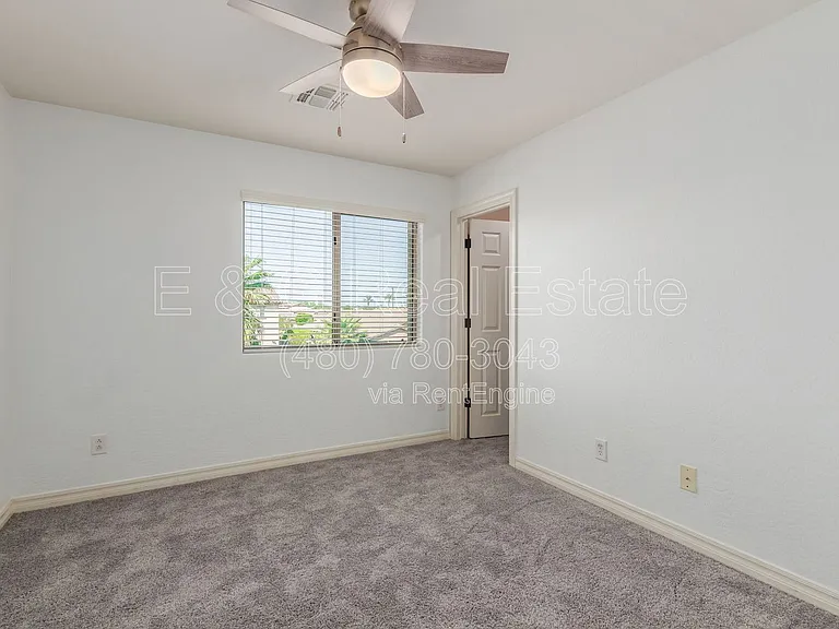 622 W San Carlos Way — Photo 23