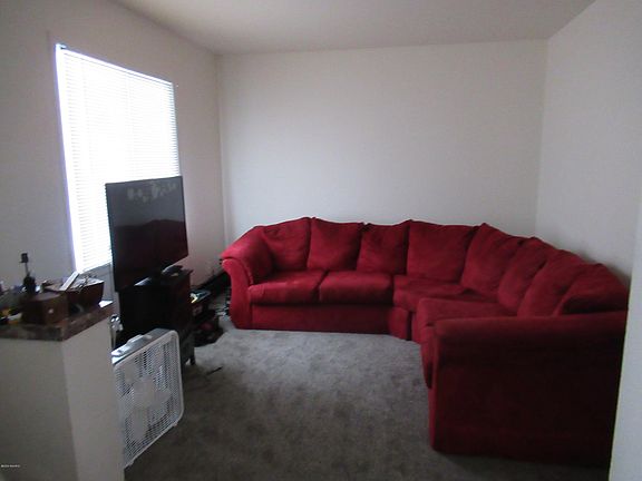 5th image of 2610 Charlesgate Ave SW
