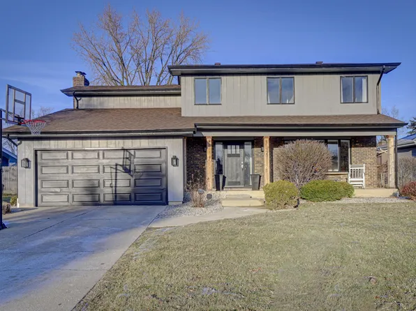 1143 Azalea Dr, Munster, IN 46321