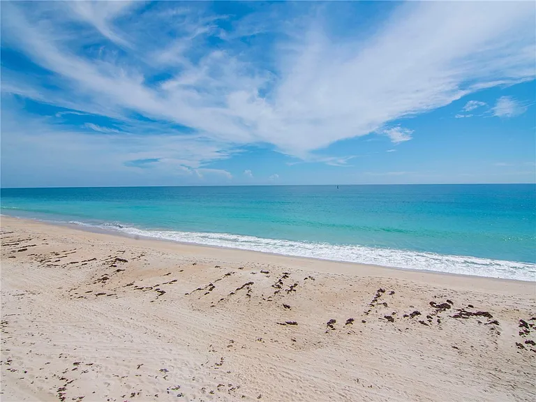 5400 Highway A1A #I24 — Photo 33