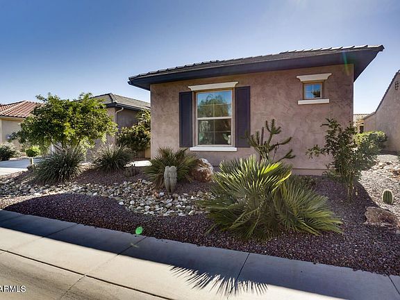 4th image of 26183 W Louise Dr