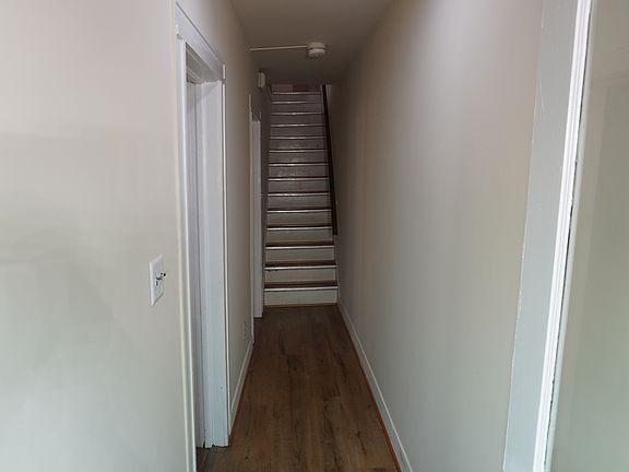 5th image of 217 Center St