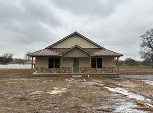 367 Mount Pelia Rd, Martin, TN 38237