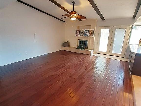 5th image of 7123 Cloverglen Dr
