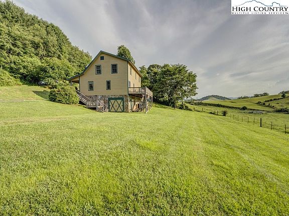 12th image of this home