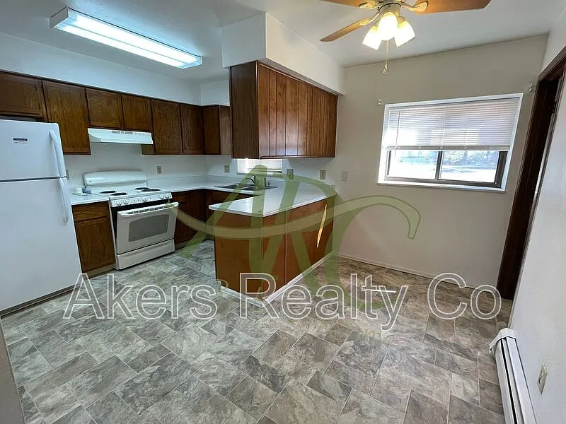 2 bed, 1.0 bath, 850 sqft, $995 — Photo 4