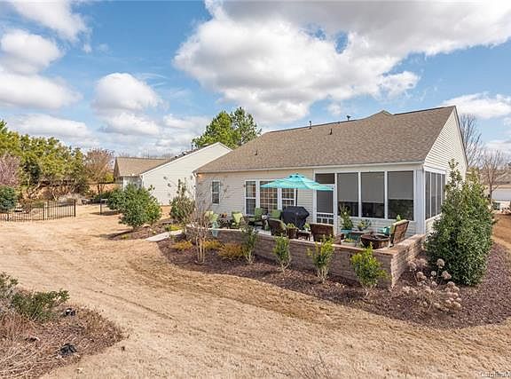 5th image of 43035 Mimosa Ct