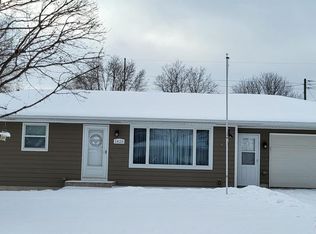 1426 E 28th St, Marshfield, WI 54449