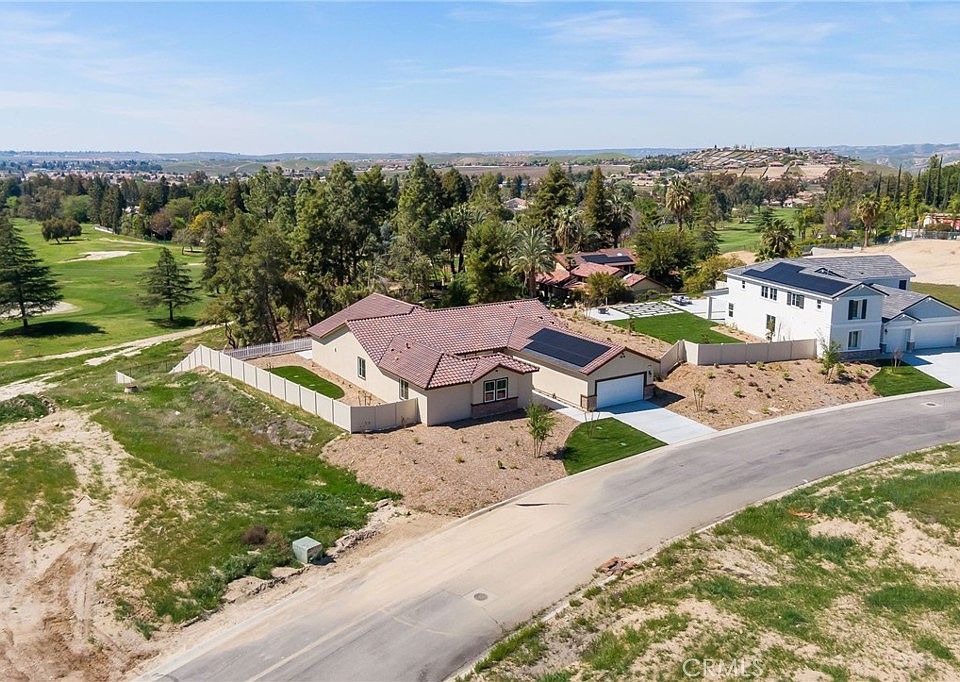 5804 Levanto St, Bakersfield, CA 93306 | MLS #HD26011200 | Zillow