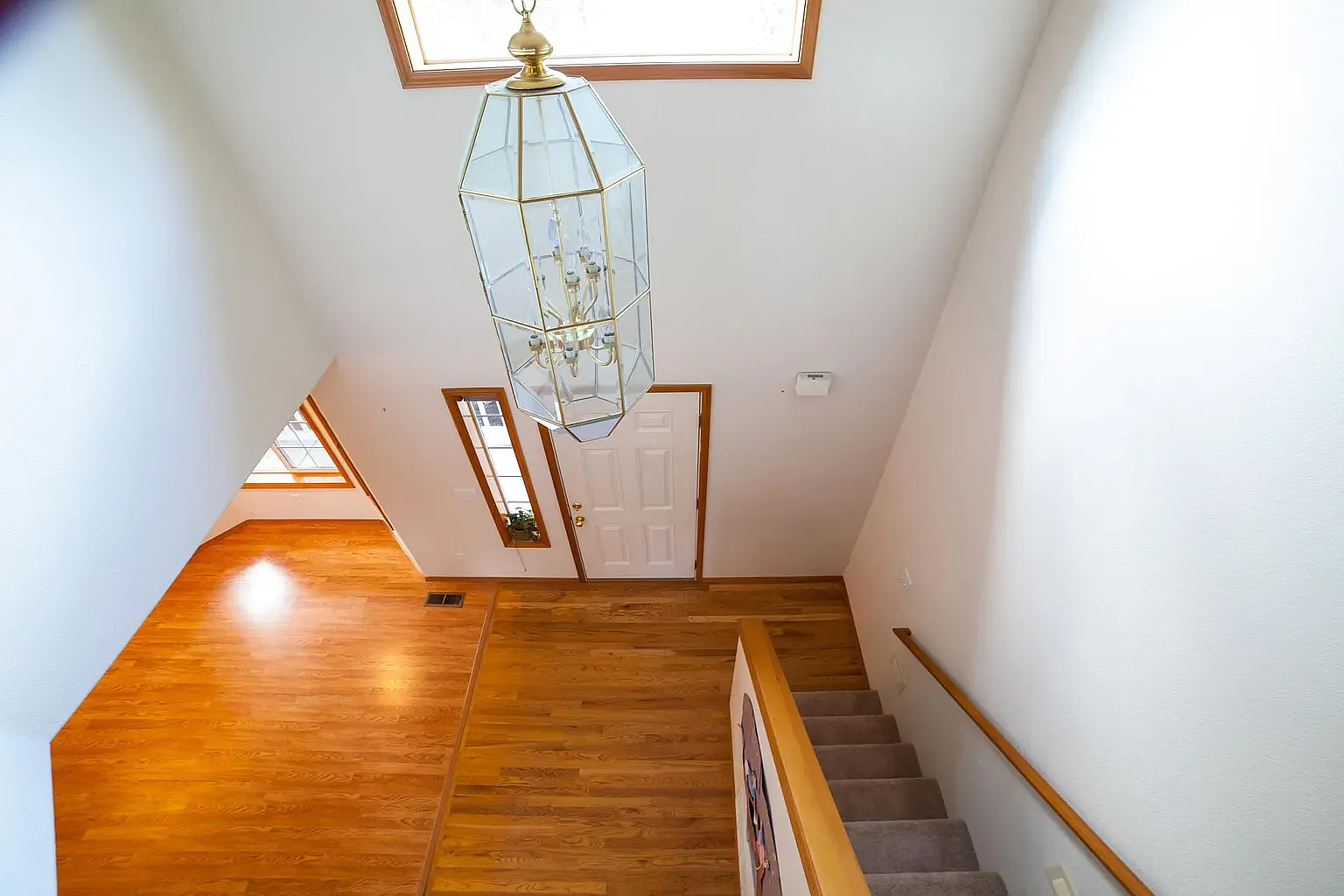 4 bed, 2150 sqft, $2,800 — Photo 3