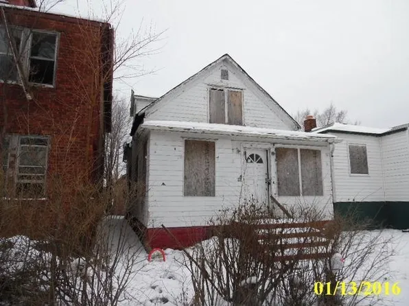 2568 Jefferson St, Gary, IN 46407