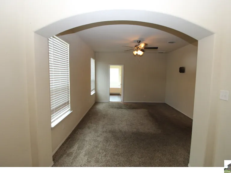 1202 Stonewall Rdg — Photo 25