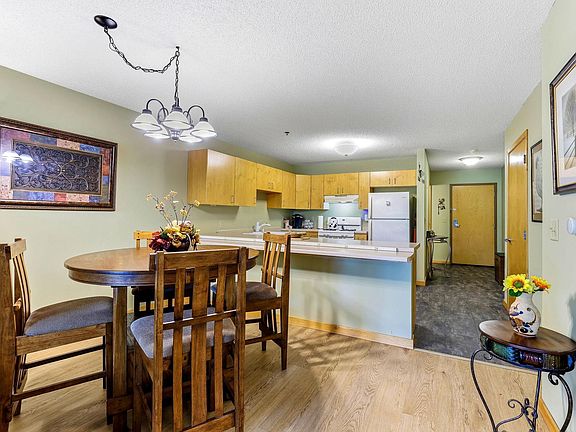 5th image of 4845 W 123rd St APT 201