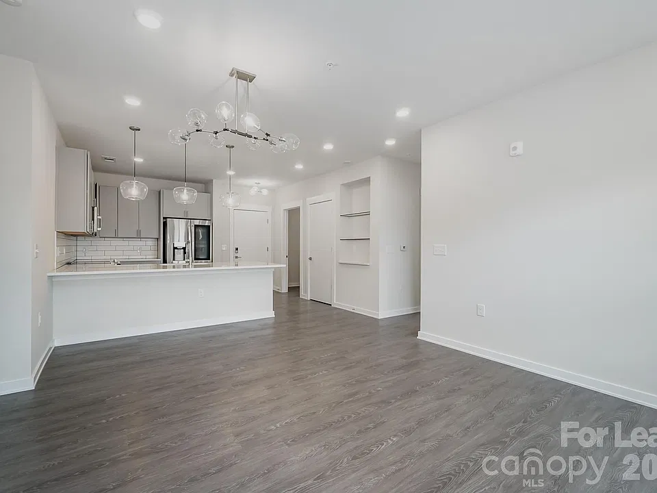3630 Davidson St #2209