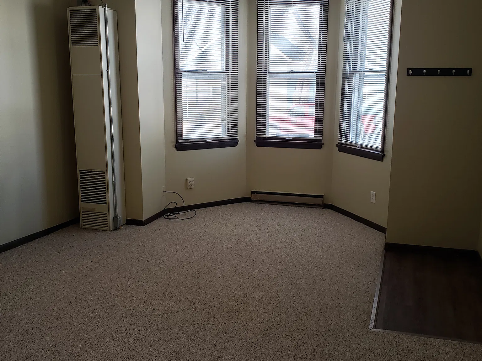 2 bed, $895 — Photo 3