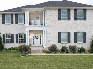 2332 Fox Creek Dr, Murfreesboro, TN 37127