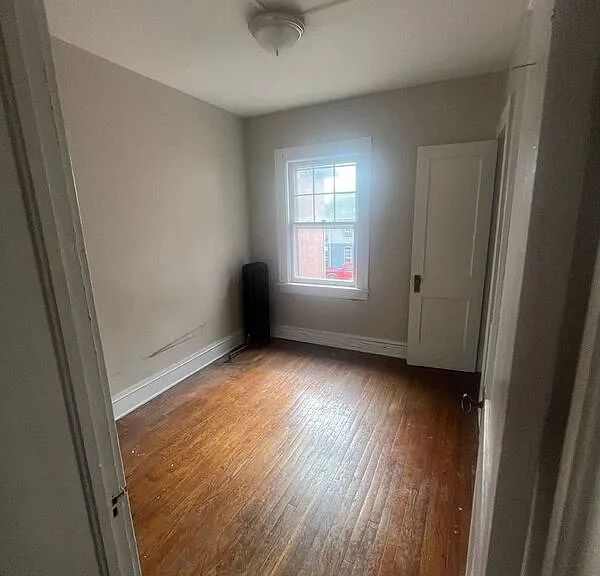 44 Genesee St #6 — Photo 9