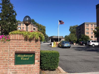 5 Birchwood Court #1K, Mineola, NY, 11501
