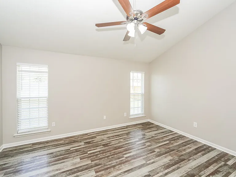 6708 Kentbrook Dr — Photo 11