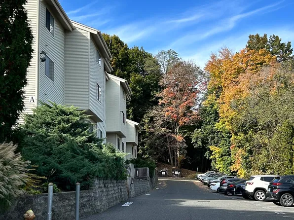 38 Padanaram Avenue #1, Danbury, CT 06811