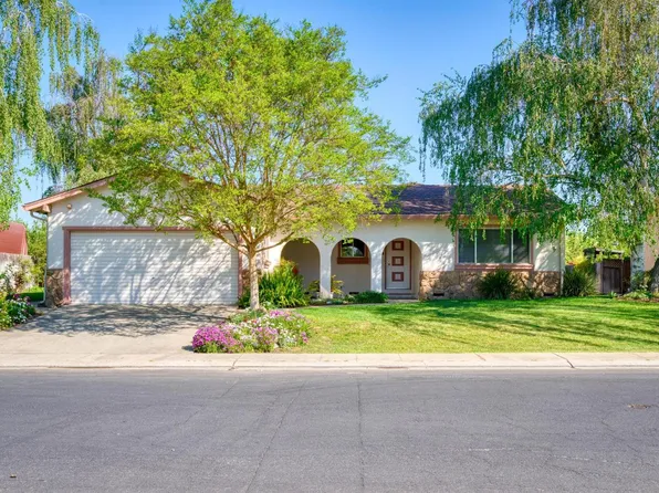 2290 Mission St, Escalon, CA 95320