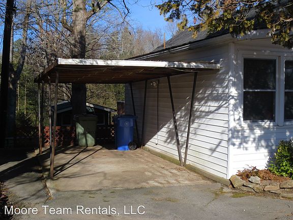 2nd image of 829 N Justice St