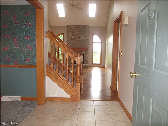 5th image of 8553 Indian Creek Dr
