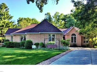 6496 Balsam Dr, Amherst, OH 44001