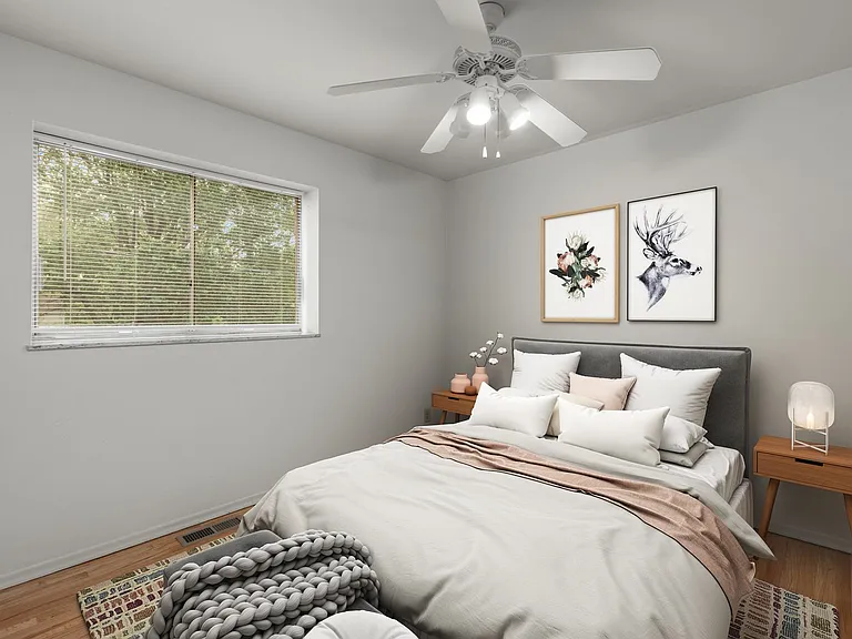 Leslie Lane Apartments — Photo 12